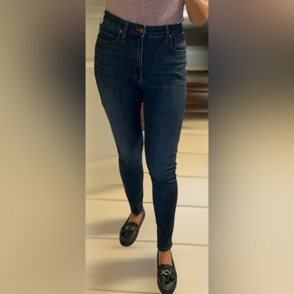 Madewell curvy high-rise skinny jeans. Soft, slimming, stretchy. Medium Blue. 28 - Picture 3 of 13